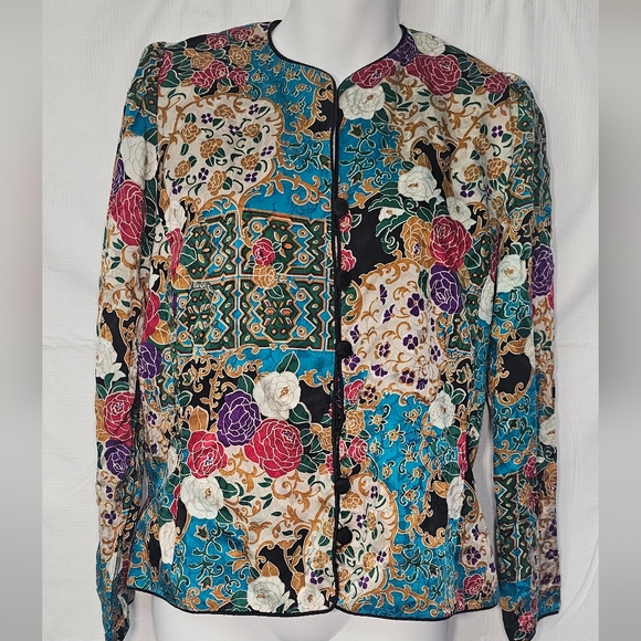 Adrianna Papell Tops - Adrianna Papell VTG Silk Blazer